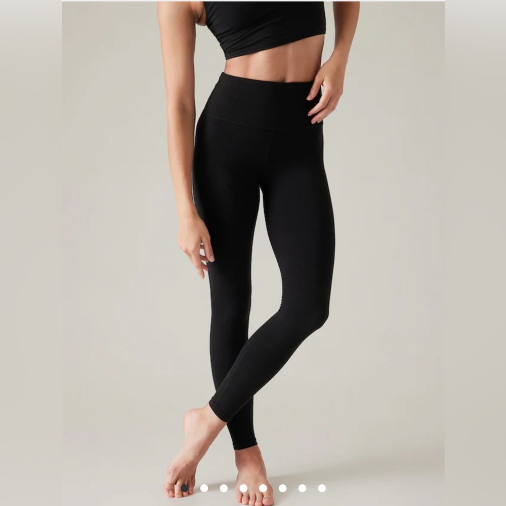 Athleta Ultra High Rise elation tights- Deep Purple